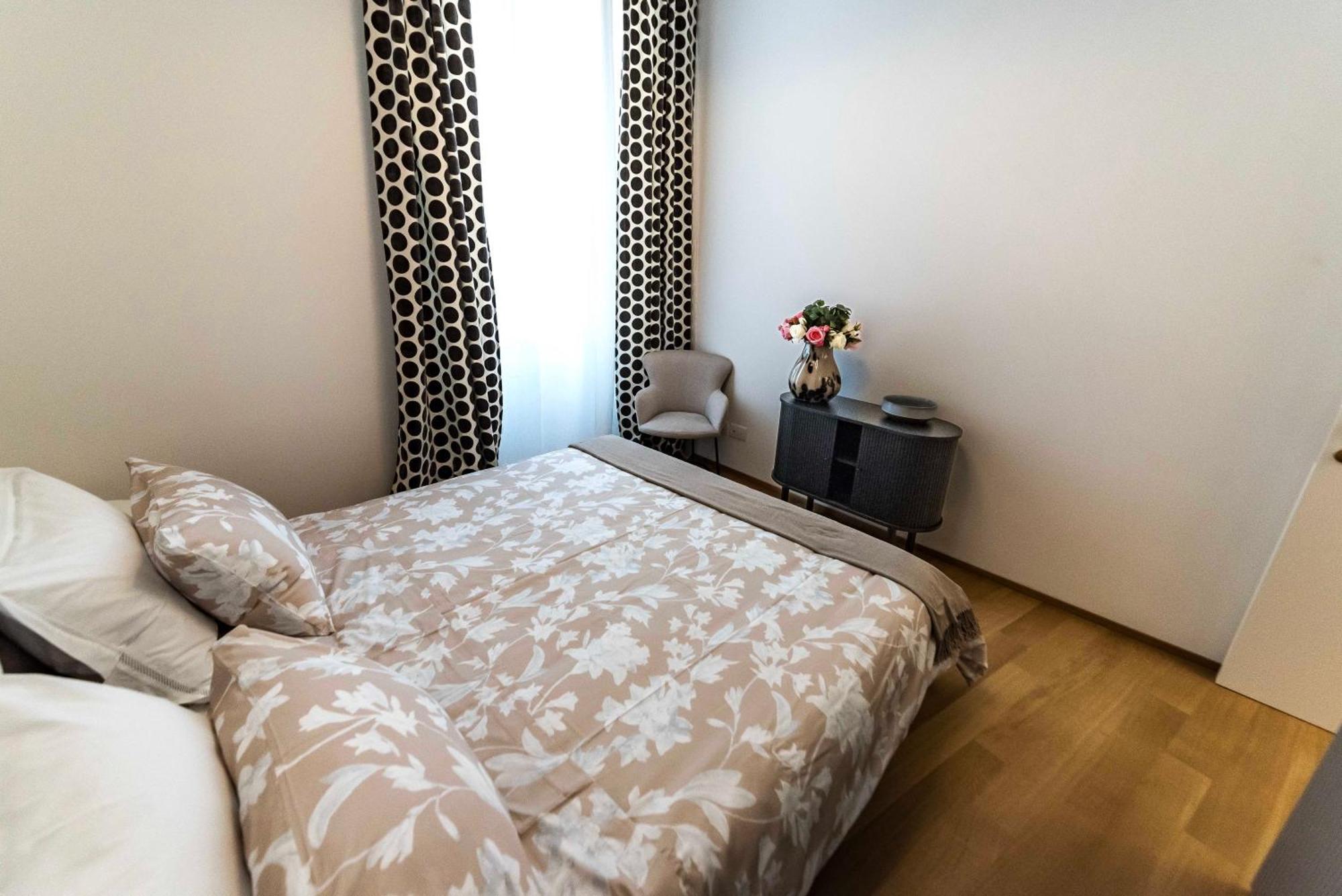 Dream Suites Milano San Babila Bagian luar foto